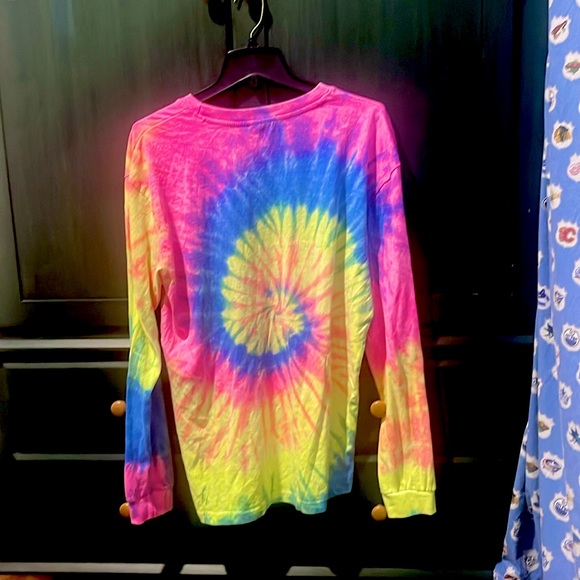 Tie-dye long sleeve T - Picture 2 of 5